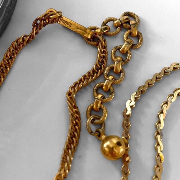 Vintage Jewelry Lot Some Signed - Picture 7 of 9